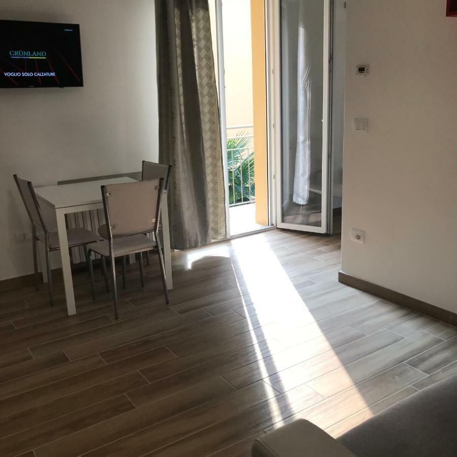Santa Croce,14 Apartments Bologna Bagian luar foto